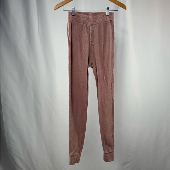 Tularosa Green The Vista Henley Top & Legging in Rose Pink Size Extra Small - Picture 11 of 14